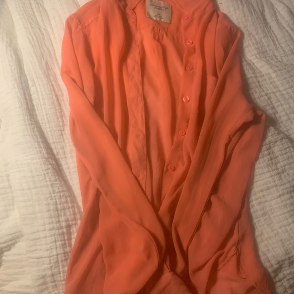 Blouse - Picture 2 of 3